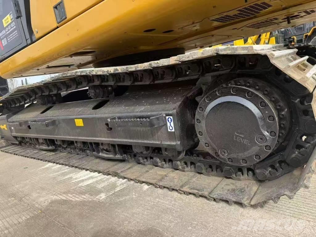 CAT 323GC Escavatori cingolati