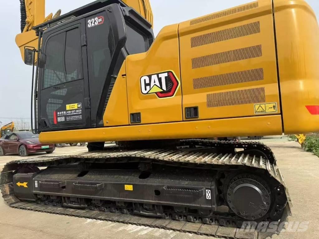 CAT 323GC Escavatori cingolati