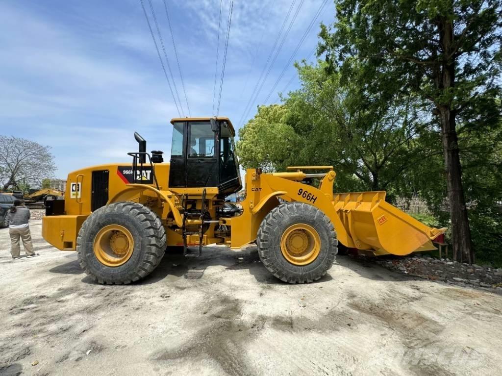 CAT 966 H Pale gommate