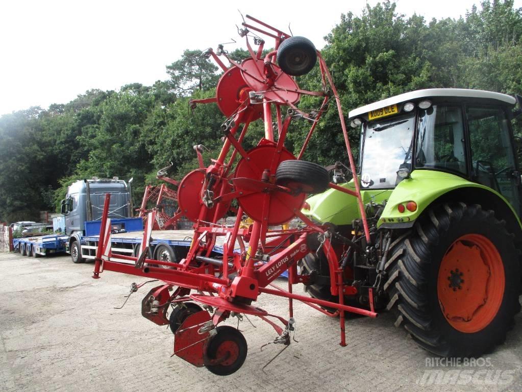 Lely Lotus 770 AWS Ranghinatori