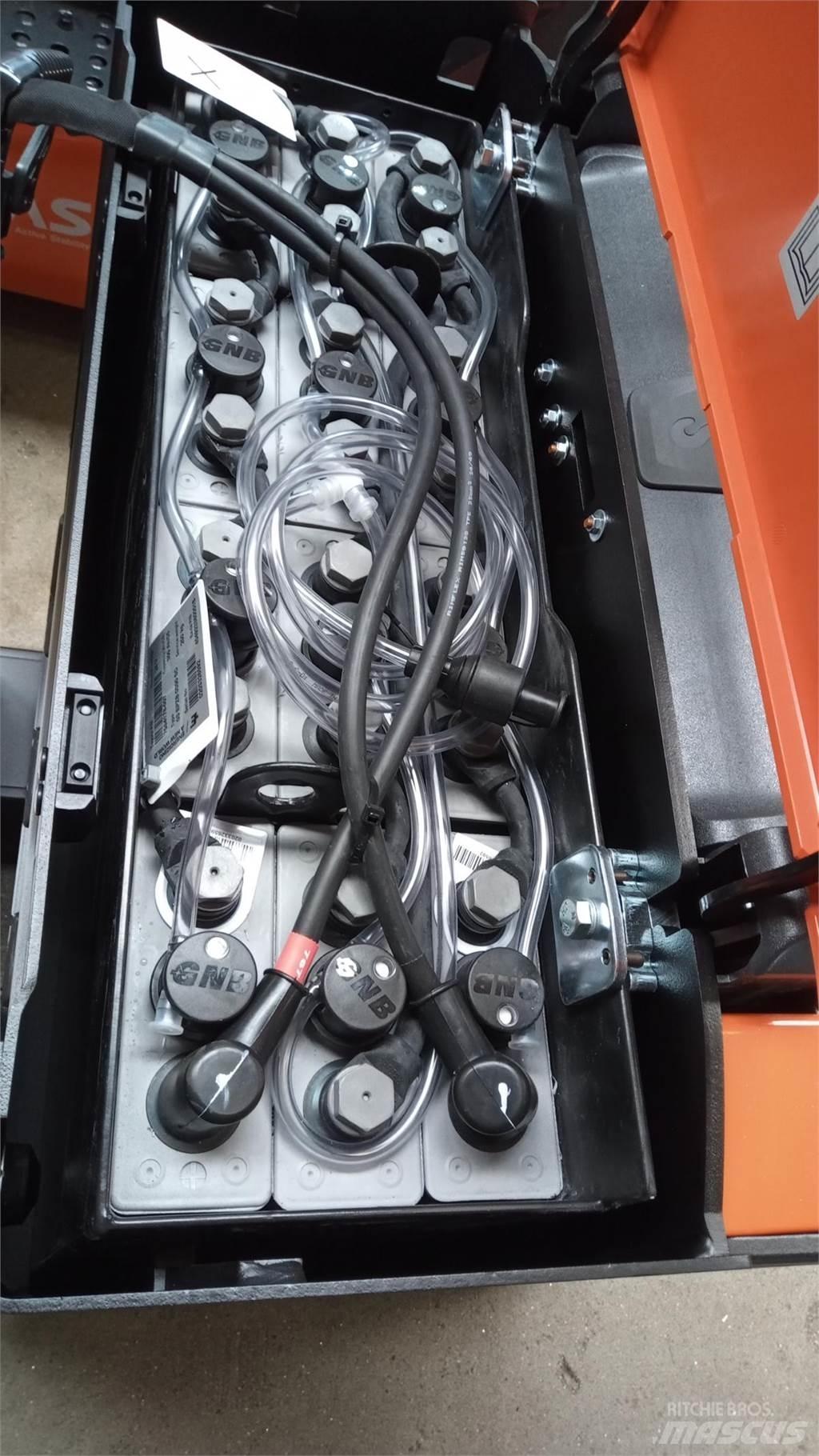 Toyota LPE200B Transpallet manuale