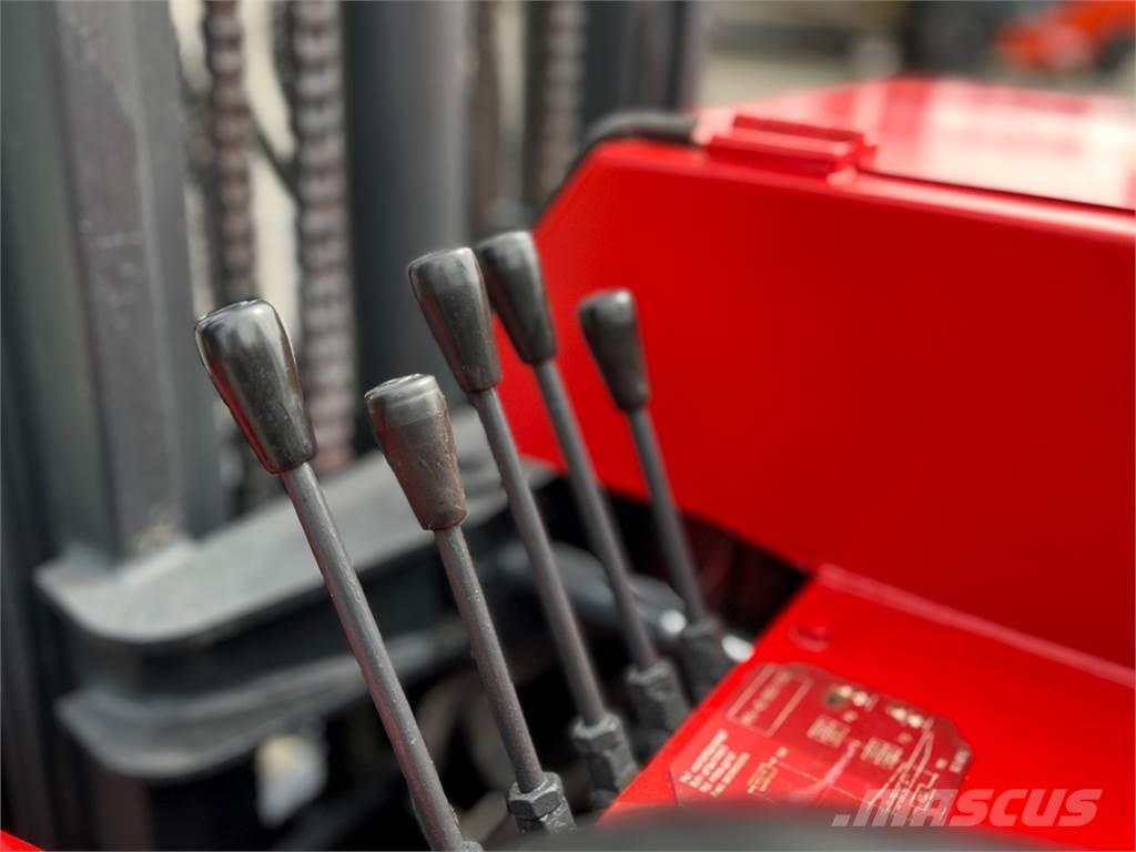 Moffett M3 20.4 Muletti autotrasportati