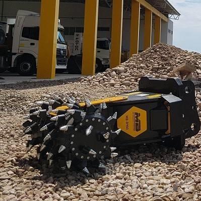 MB Crusher MB-R900 Livellatrici