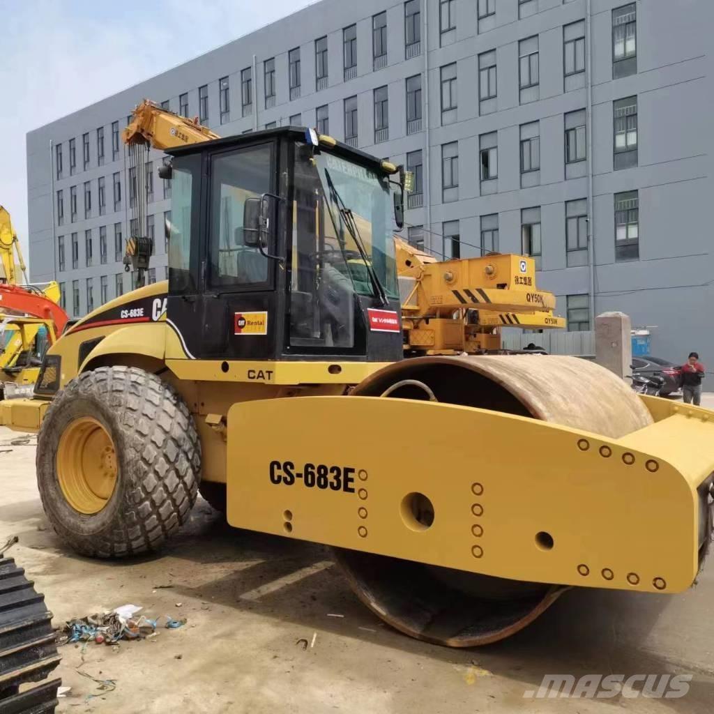 CAT CS 683 E Rulli monotamburo