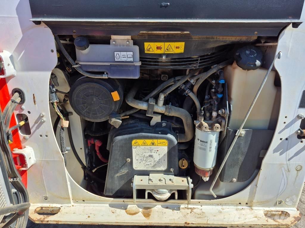 Bobcat T 64 Mini Pale Gommate
