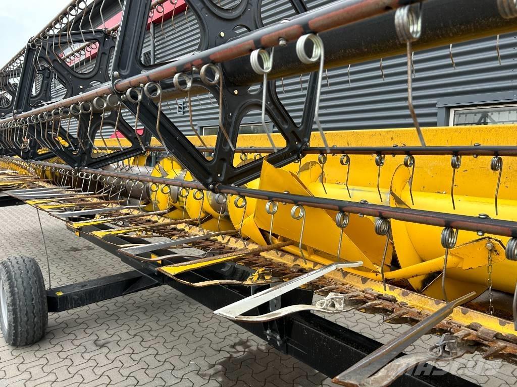 New Holland CR 9080 Mietitrebbiatrici