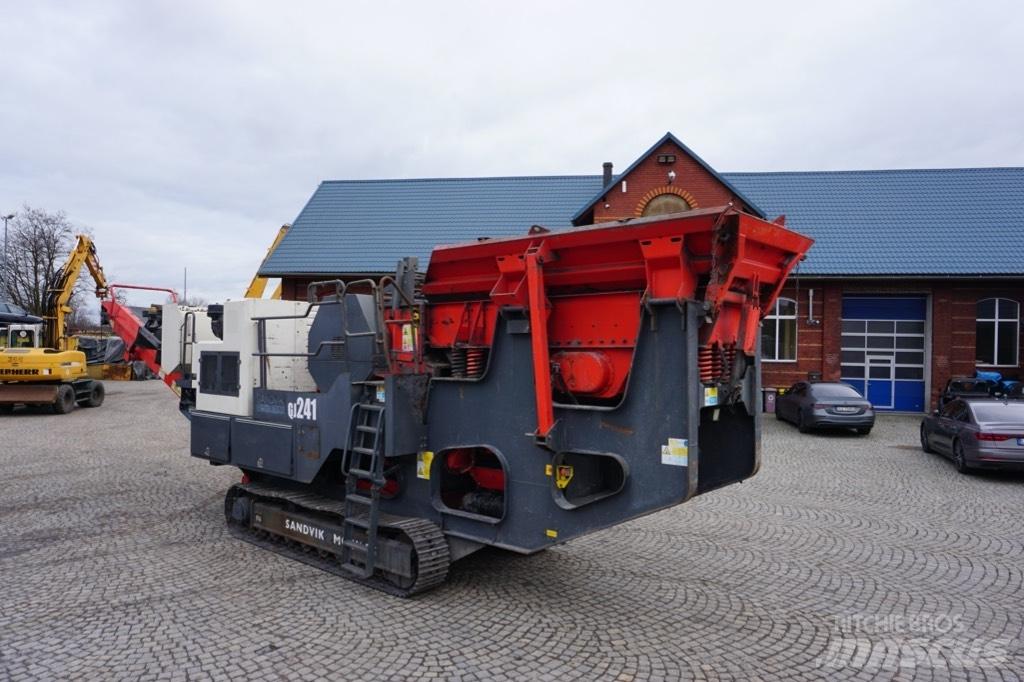 Sandvik QJ 241 Frantoi mobili