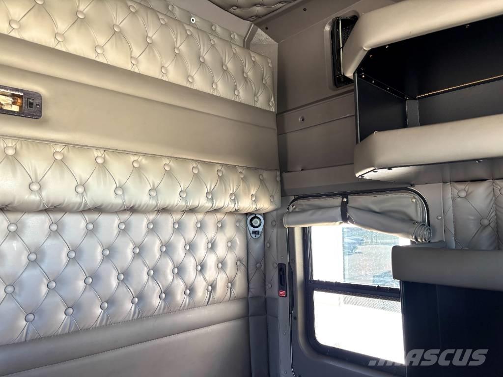 Kenworth W 900 Motrici e Trattori Stradali