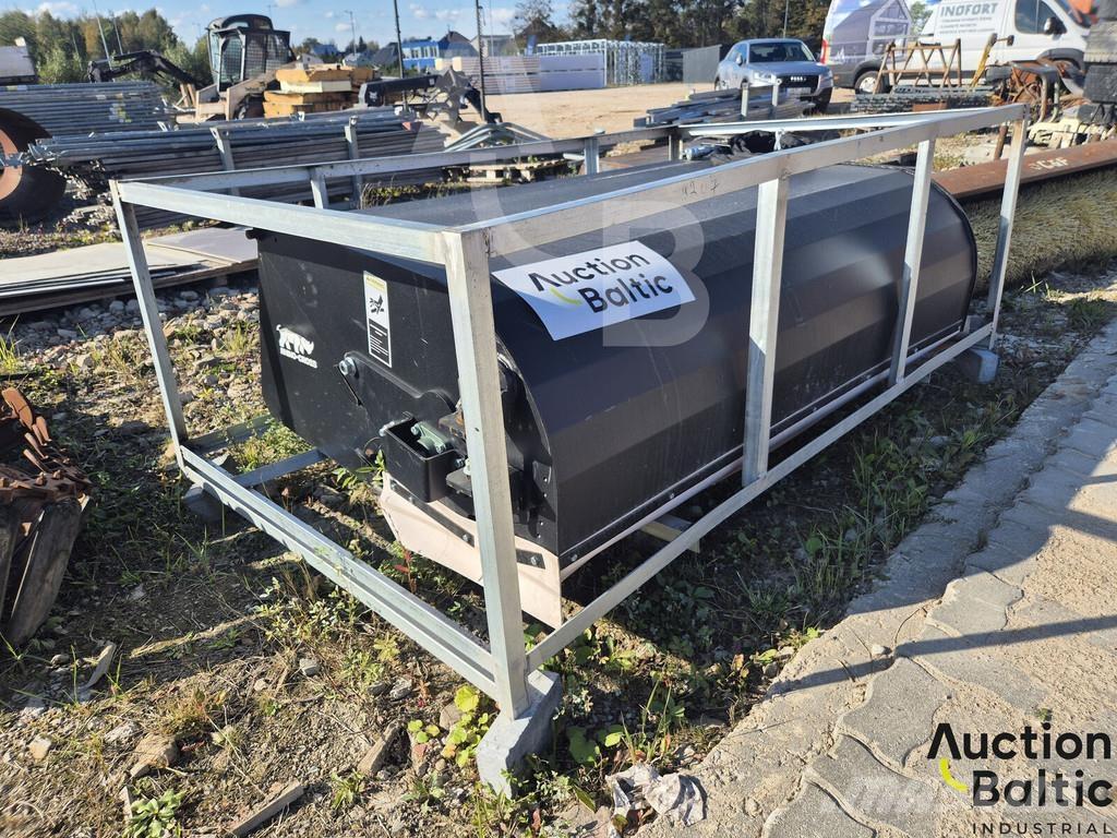  Rhino-Cross 72 in Spazzole