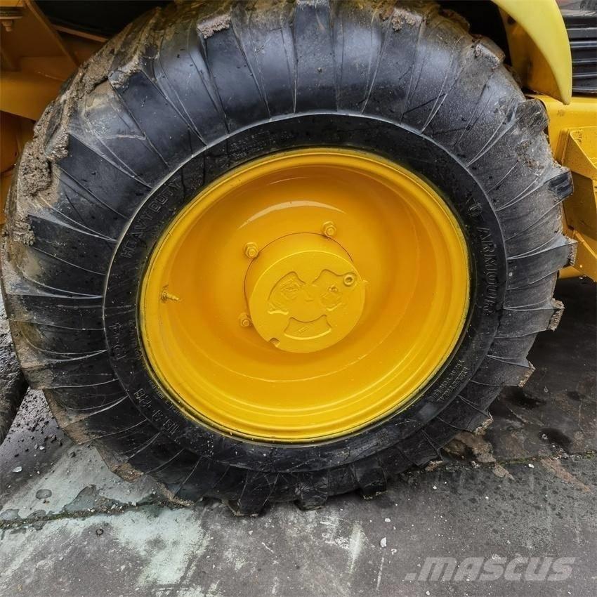 JCB 4CX Terne