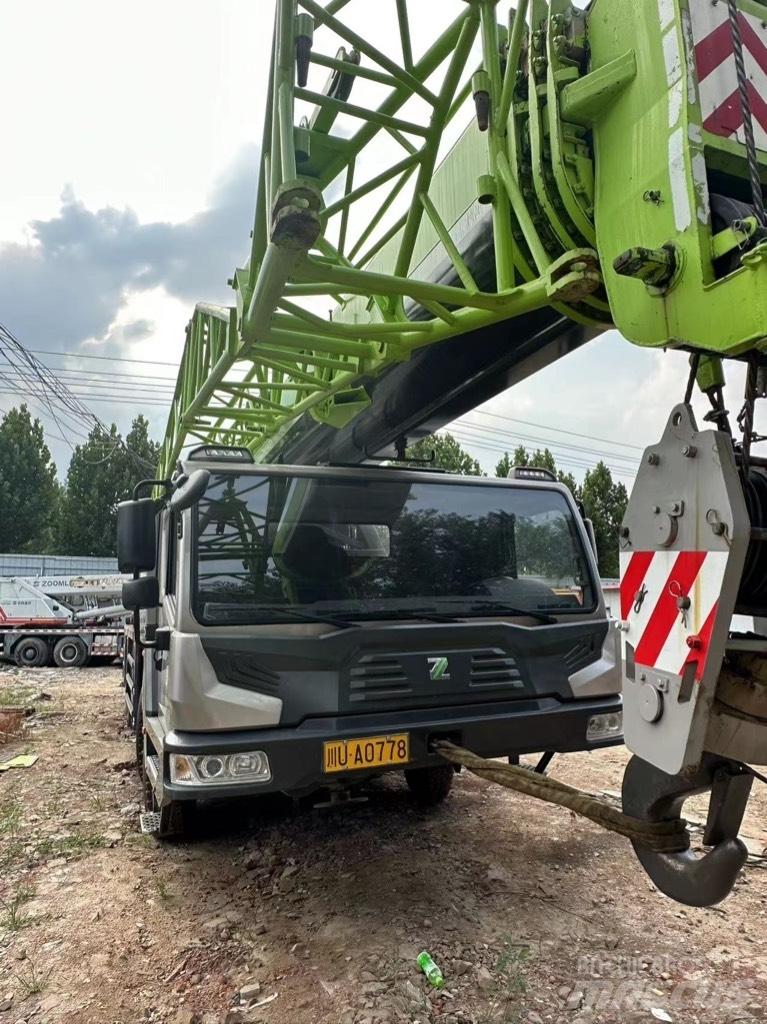 Zoomlion ZTC700 Gru per tutti i terreni