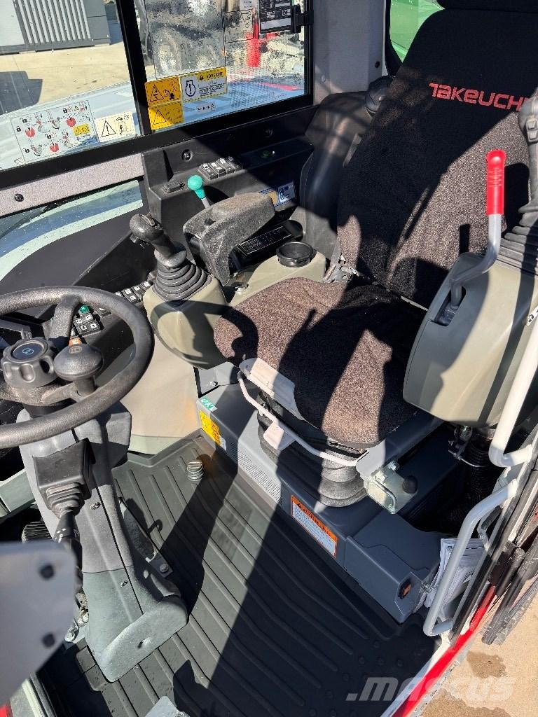 Takeuchi TB 295 W Escavatori gommati