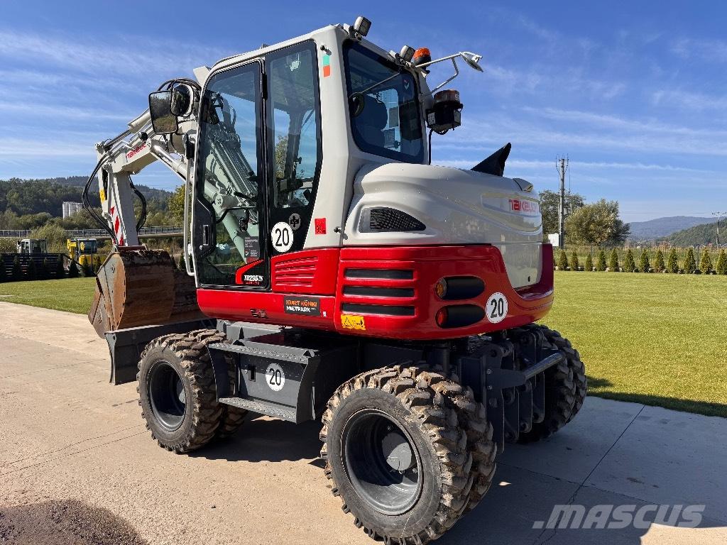 Takeuchi TB 295 W Escavatori gommati