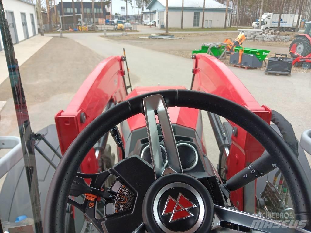 Massey Ferguson 8 S Trattori
