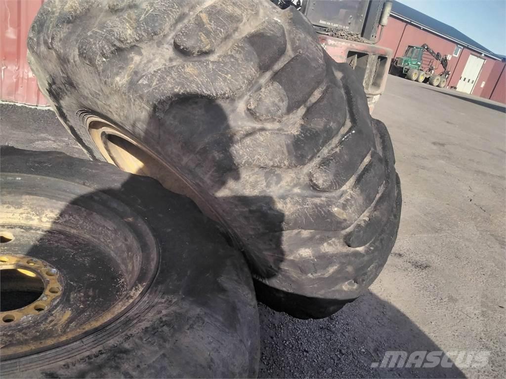 Nokian Els 17,5x25 Pneumatici, ruote e cerchioni