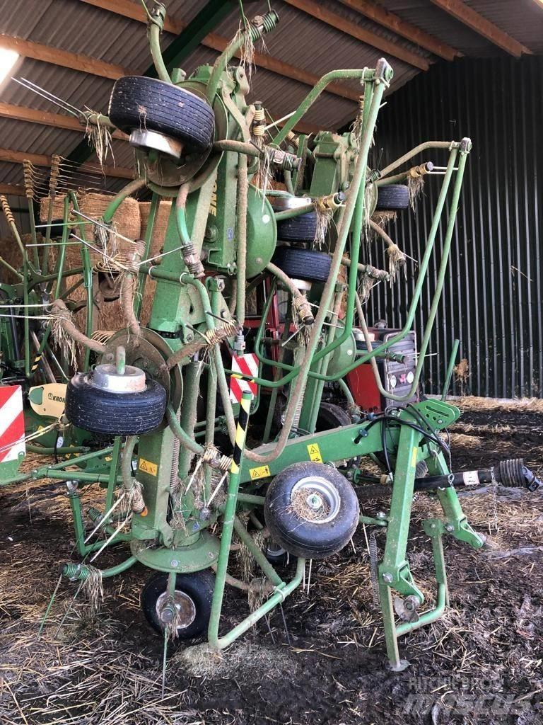 Krone 8.82/8 Tedder Ranghinatori