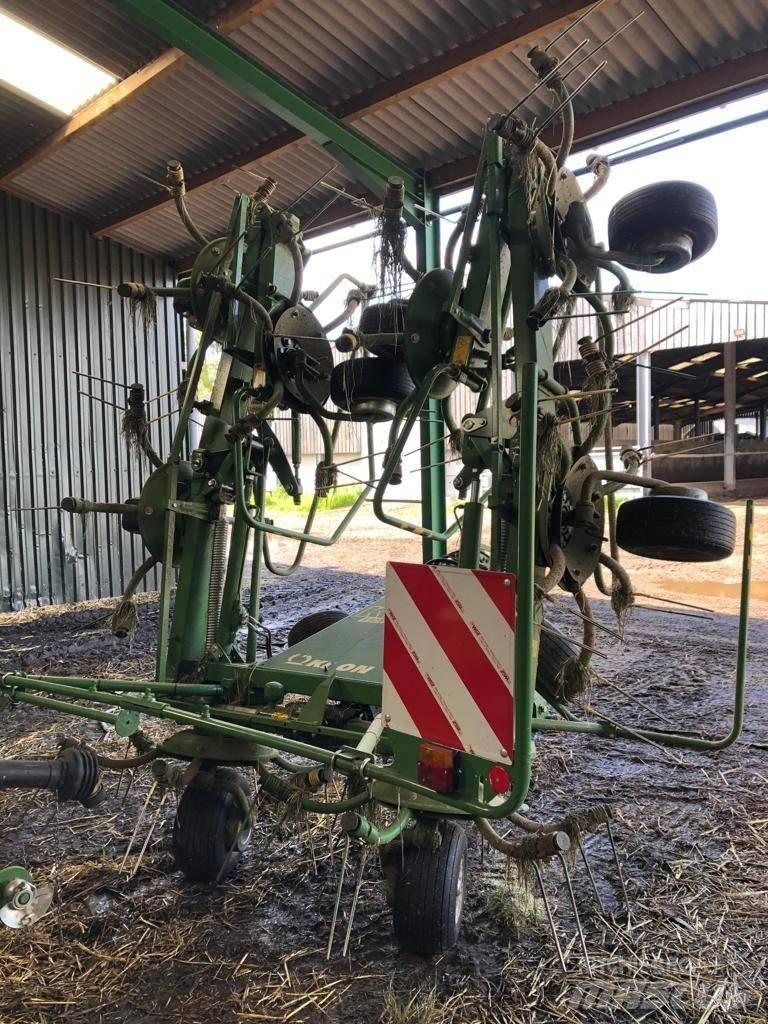 Krone 8.82/8 Tedder Ranghinatori