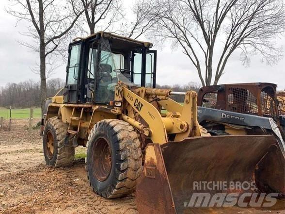 CAT 914 G Pale gommate