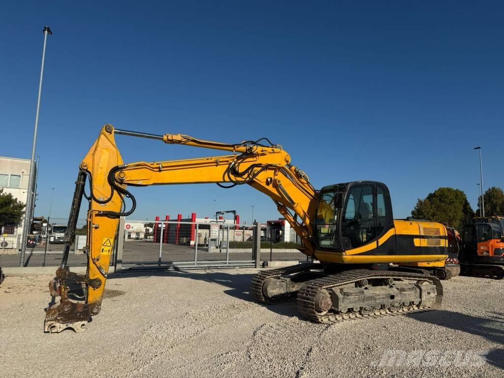 JCB JS 235 Escavatori cingolati