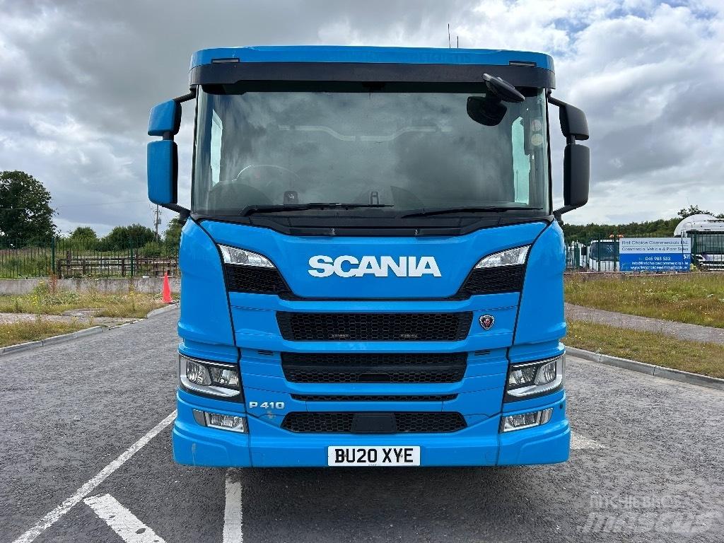 Scania P 410 Autocarro pianale / argano