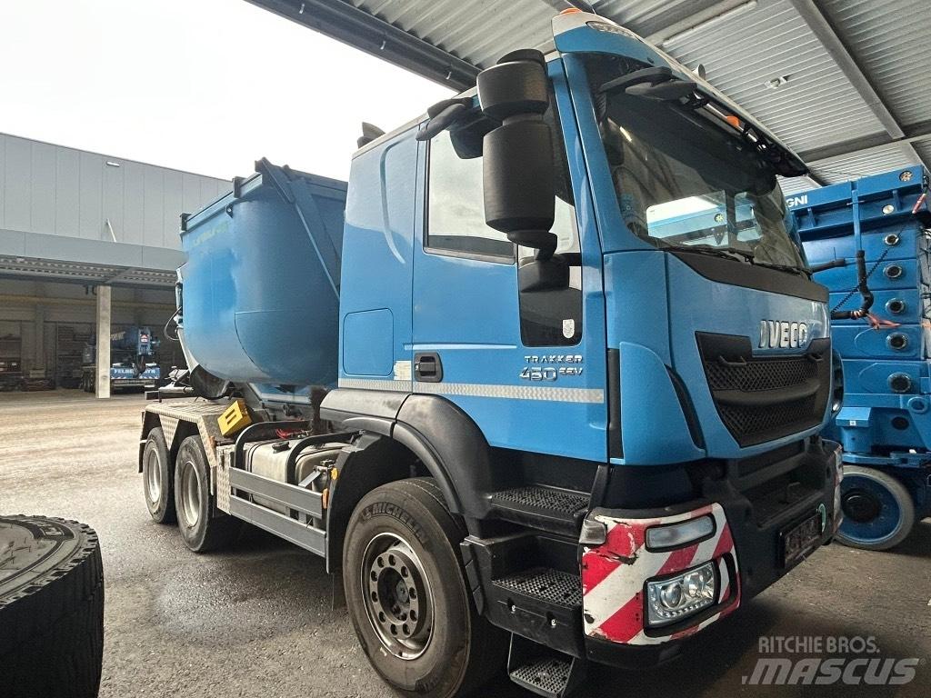 Iveco Trakker 450 Camion con cassone scarrabile