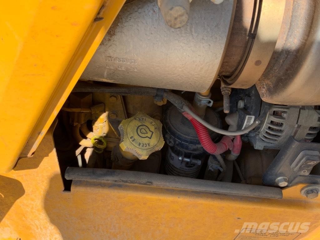 John Deere 750 K Dozer cingolati