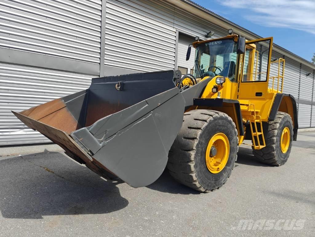 Volvo L 180 E Pale gommate