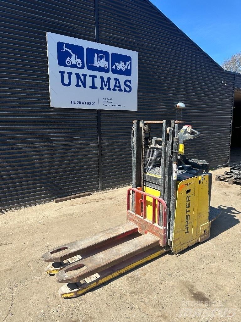Hyster P 2.0 Carelli stoccatori  automatici-usati