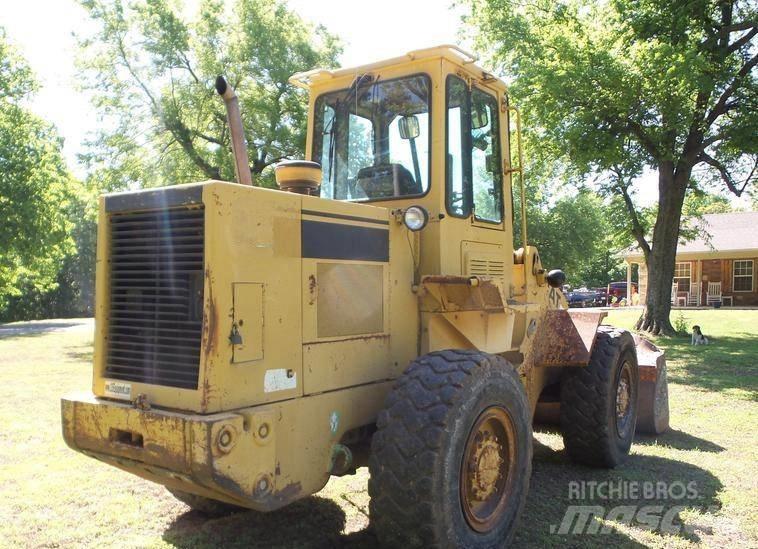 CAT 926 E Pale gommate