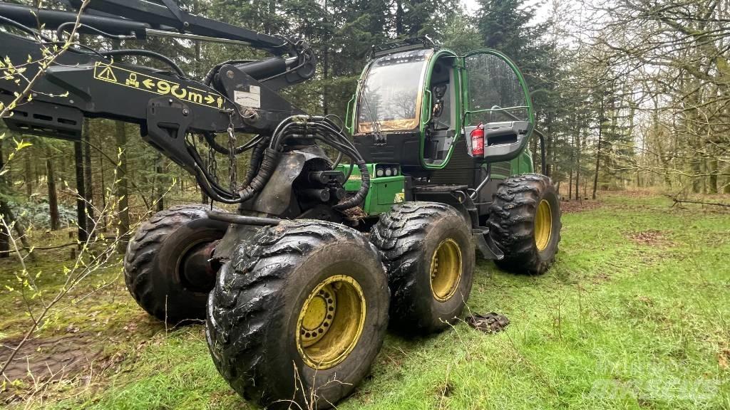 John Deere 1470 E Abbattitrici, Disboscatrici