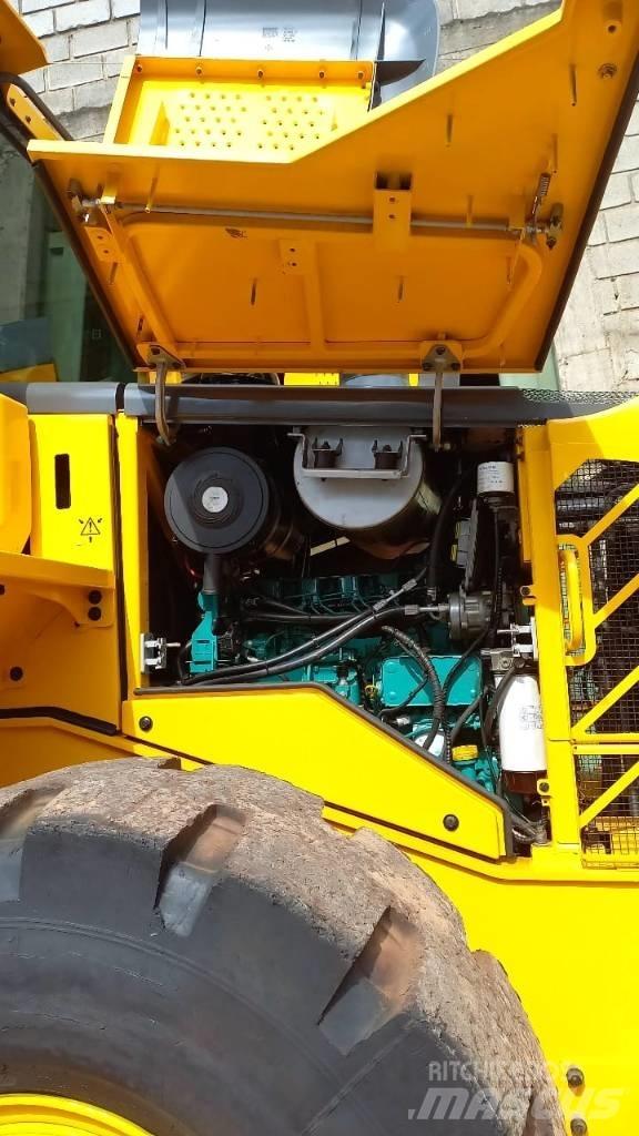 Volvo L 90 F Pale gommate