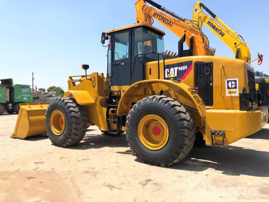 CAT 966H Pale gommate