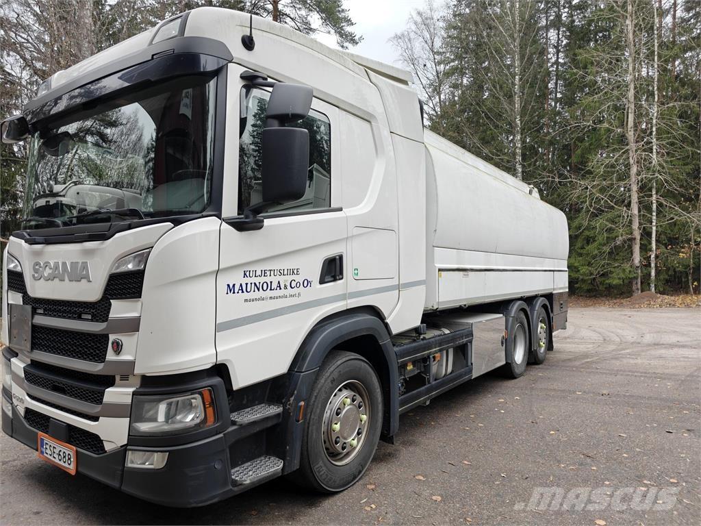 Scania G450 6x2 Cisterna