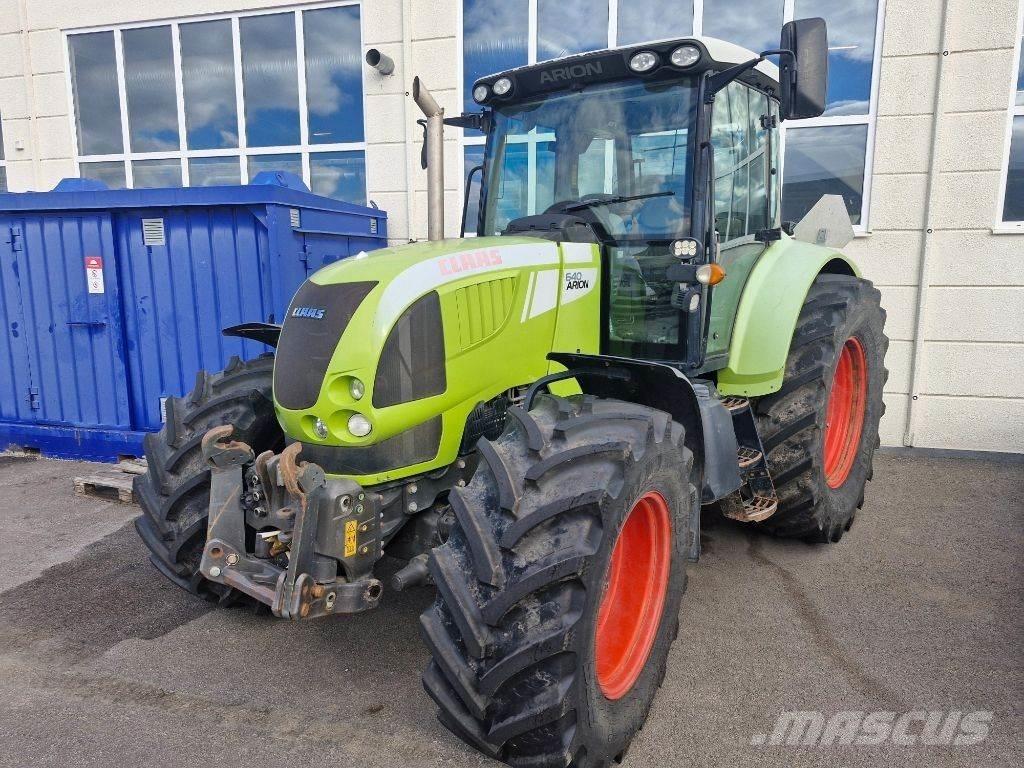 CLAAS Arion 640 Trattori