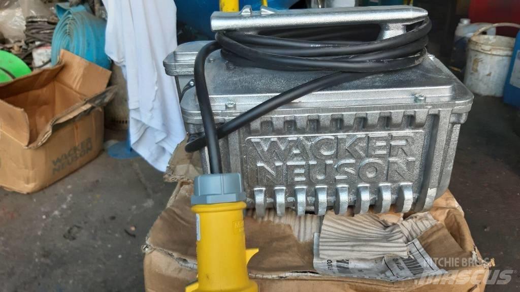 Wacker Neuson 110 V Costruzioni - Altro