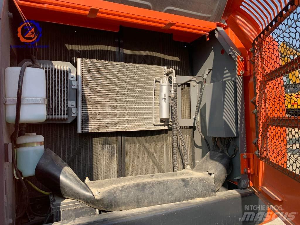 Hitachi ZX 240 Escavatori cingolati