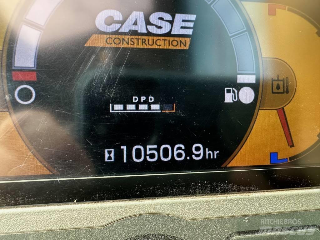 CASE CX 235 C SR Escavatori cingolati