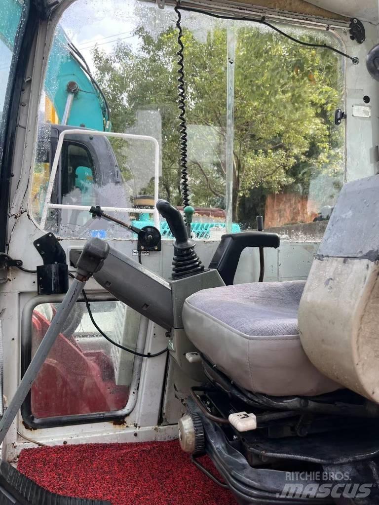 Takeuchi TB175C Escavatori cingolati