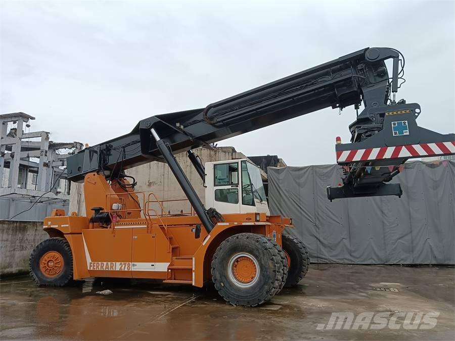 Ferrari 278 Carrelli elevatori