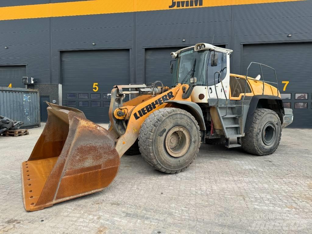 Liebherr L580 Pale gommate