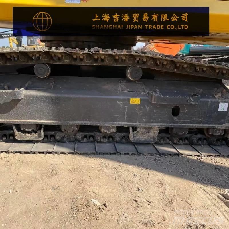 Komatsu PC 220 Escavatori cingolati
