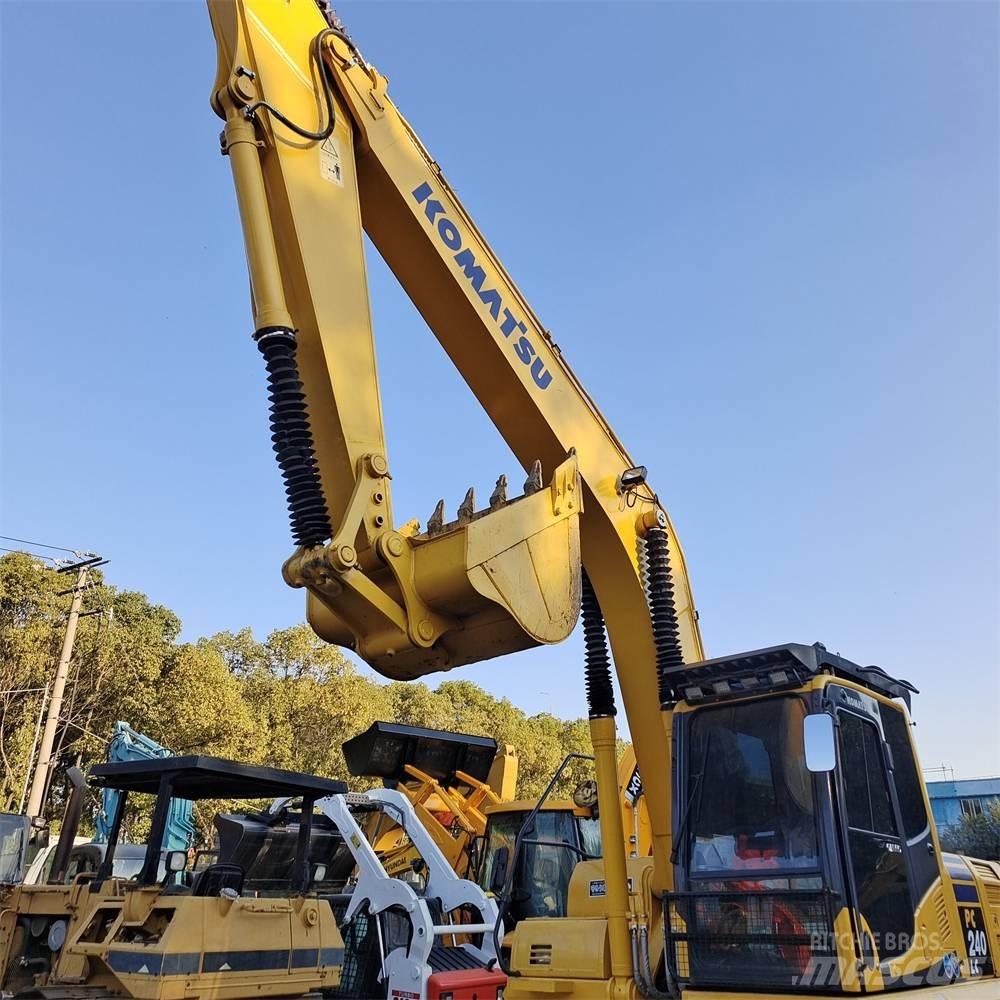Komatsu PC 240 Escavatori cingolati