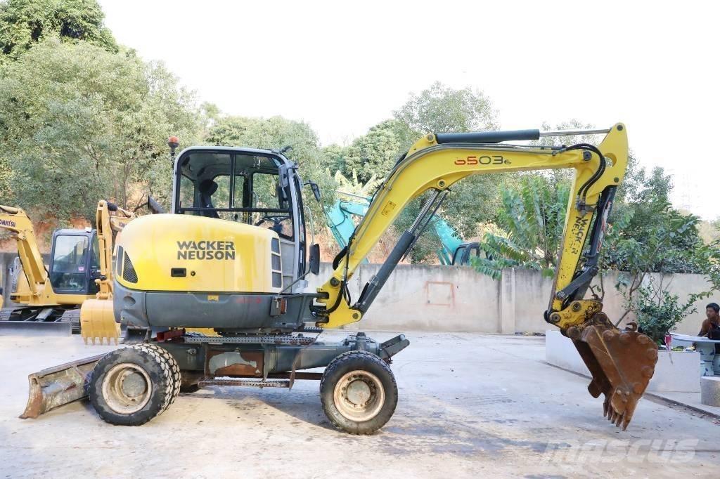 Wacker Neuson 6503 Escavatori gommati
