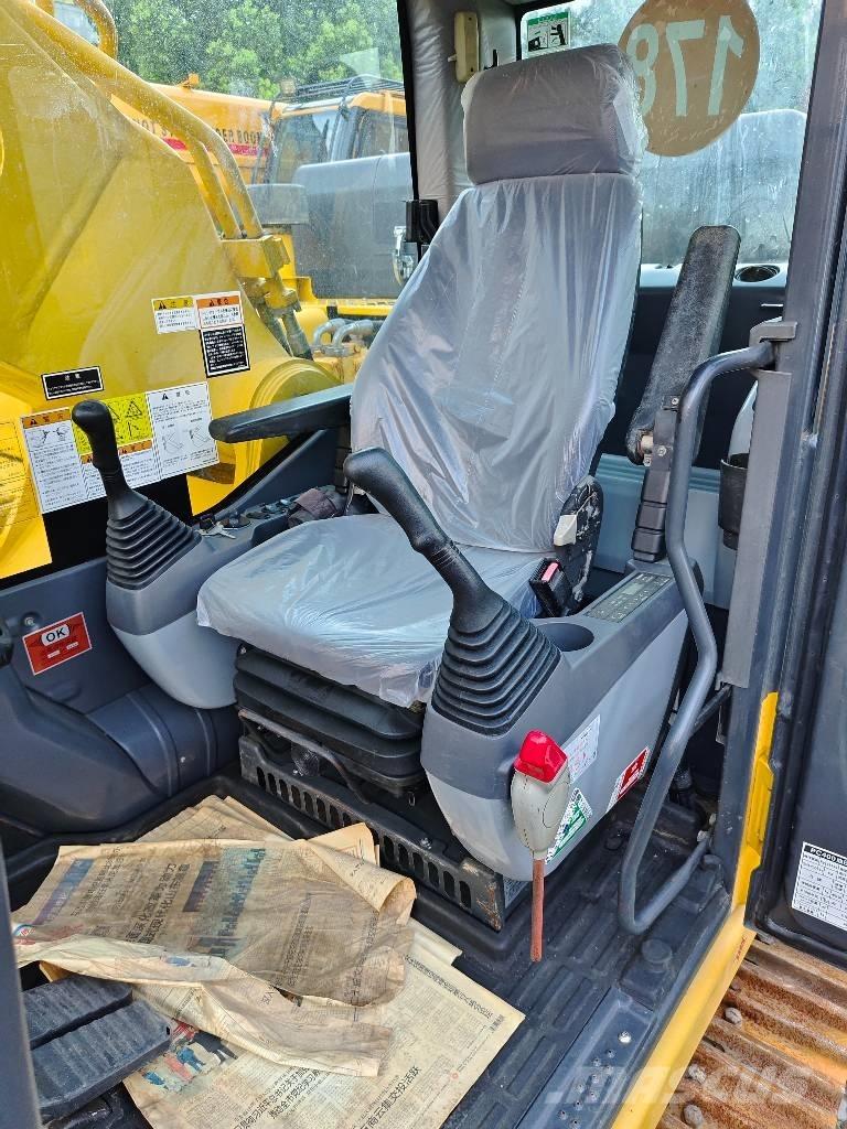 Komatsu PC 400 LC-8 Escavatori cingolati