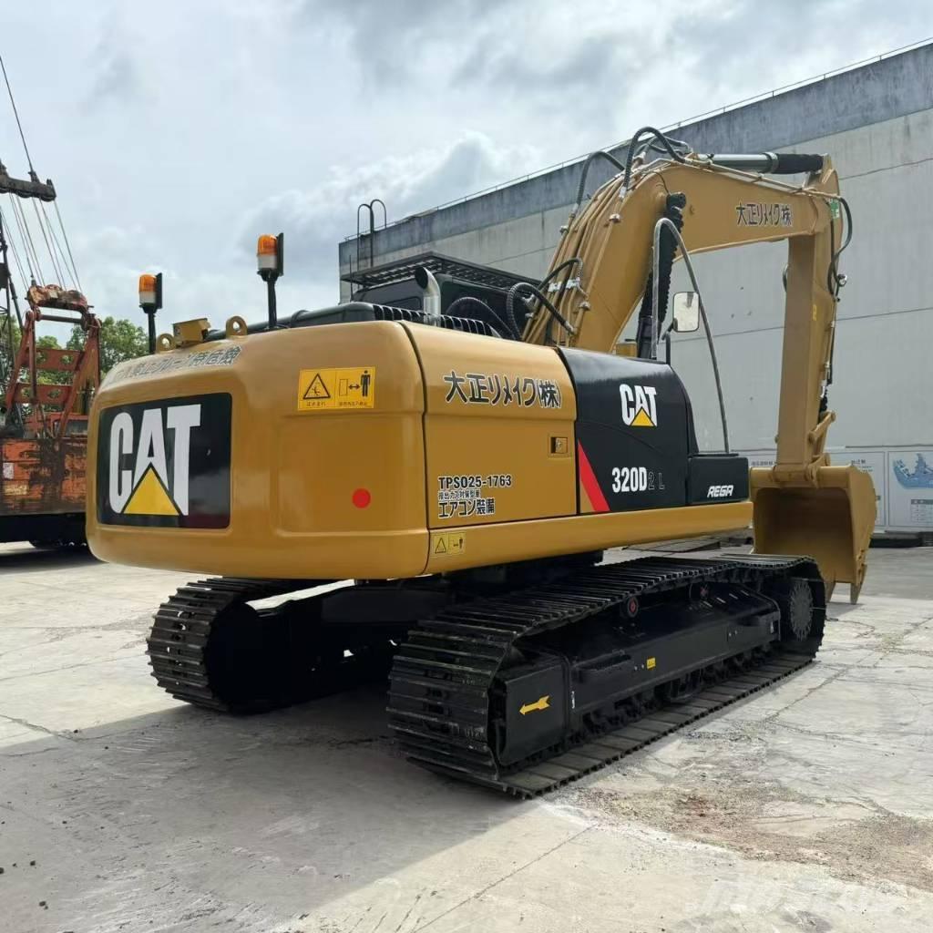 CAT 320D2 Escavatori cingolati