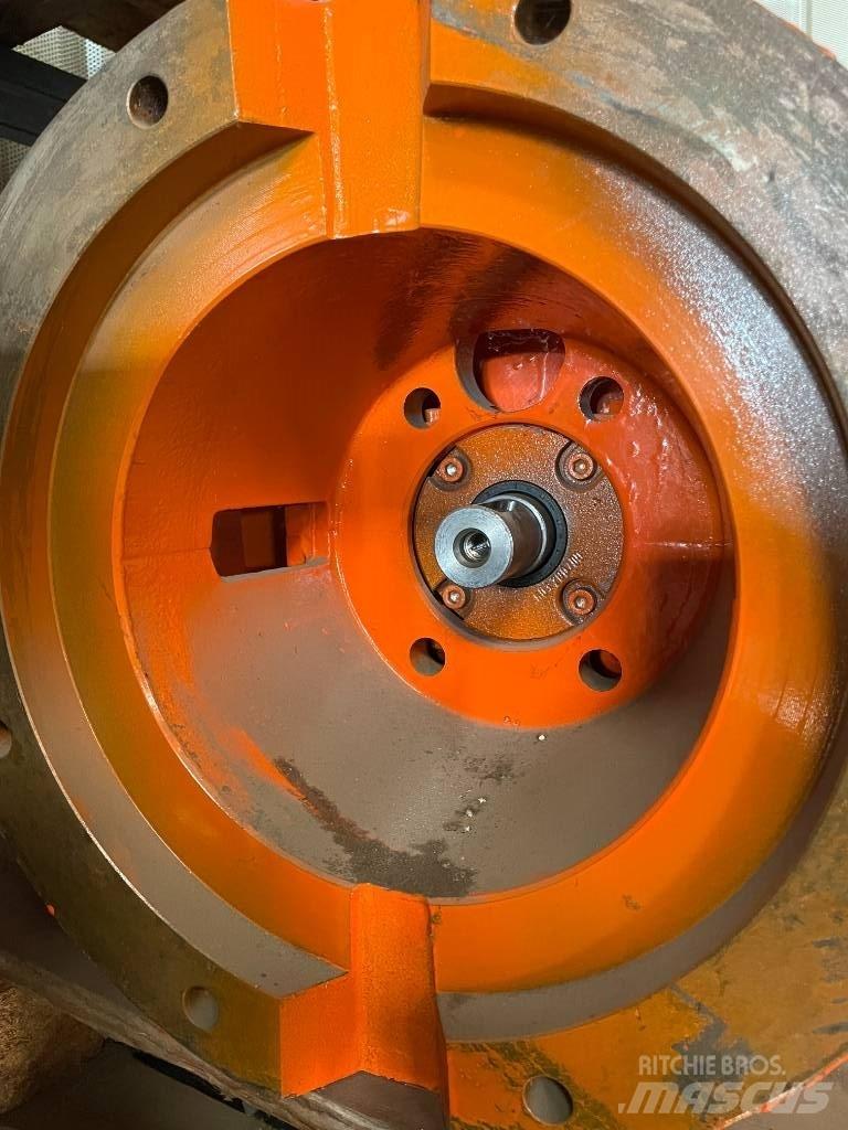 Peiner SK 186 Motori