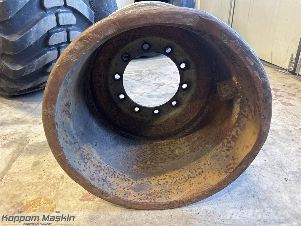 Valmet 890 24x26,5 Pneumatici, ruote e cerchioni