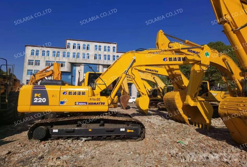 Komatsu PC 220-8 Escavatori cingolati