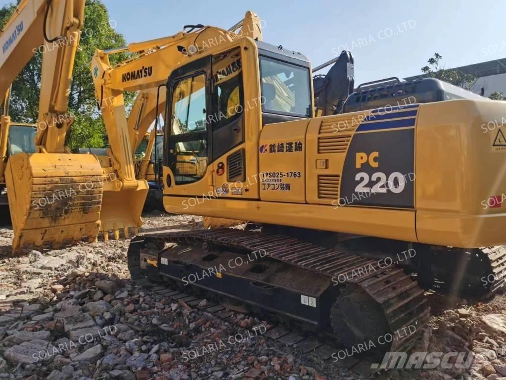 Komatsu PC 220-8 Escavatori cingolati