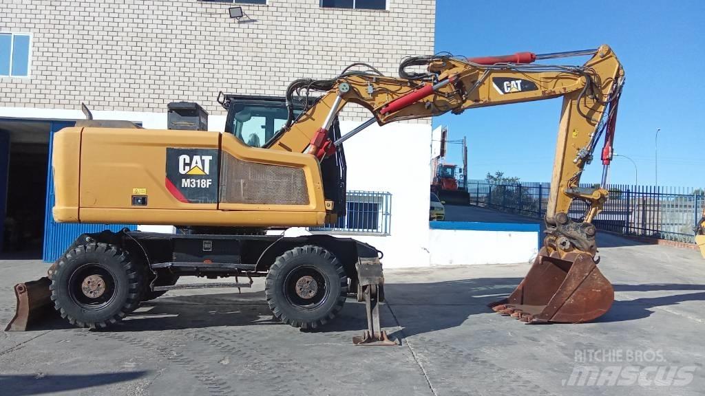 CAT M318F Escavatori gommati